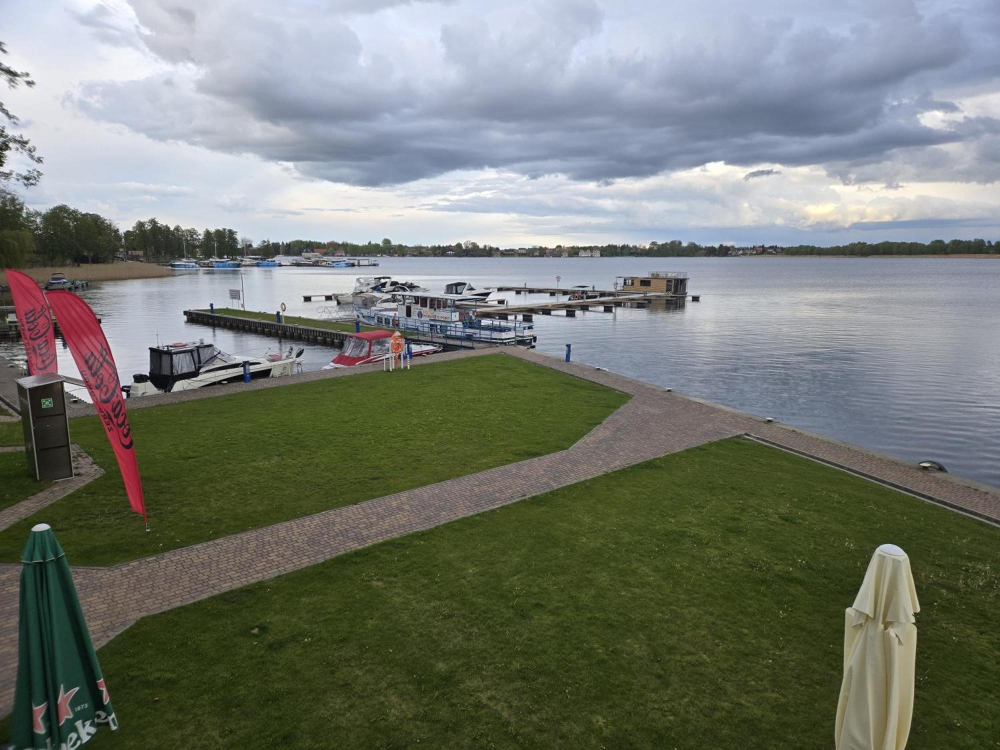 Domek Na Wodzie - Houseboat -Sauna, Taras Na Dachu, Dwie Sypialnie Mikolajki (Mragowo) Exterior photo